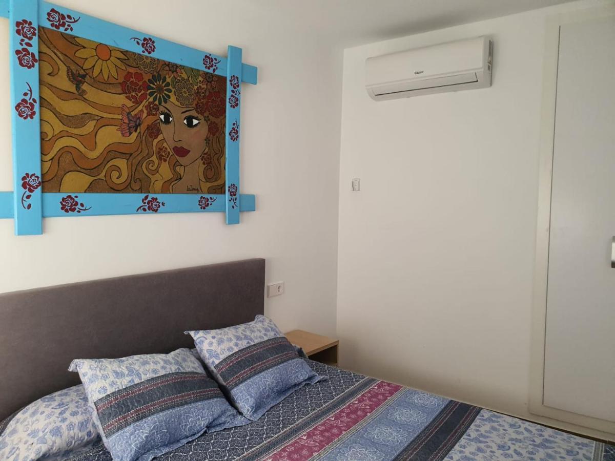 A Estrenar En Planta Primera C Con Piscina Barbate